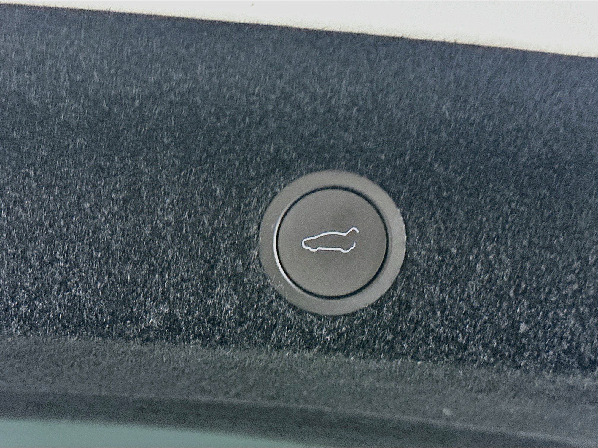 Used 2026 Tesla Model Y AWD image 29