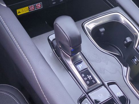 Certified 2025 Lexus RX 350 image 27