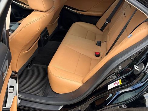 Used 2018 Lexus IS 300 w/ Accessory Package 2 RWD image 11