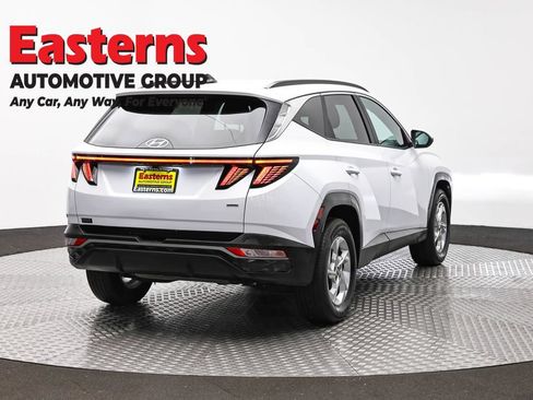 Used 2023 Hyundai Tucson SEL AWD/4WD image 5