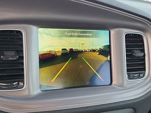 Used 2023 Dodge Charger SXT image 14