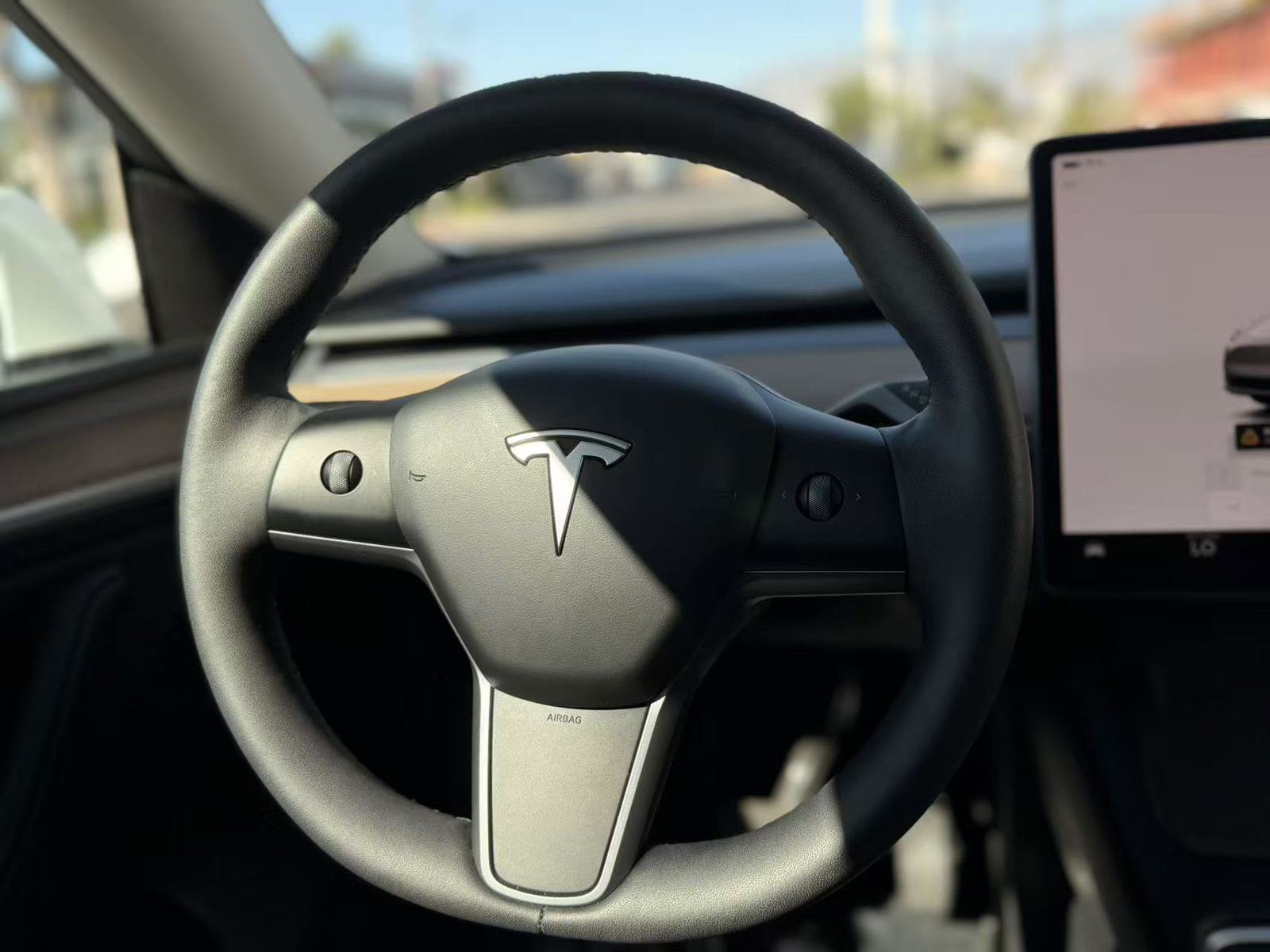 Used 2023 Tesla Model Y Long Range AWD/4WD image 8