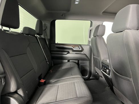 Used 2024 GMC Sierra 3500 SLE image 30