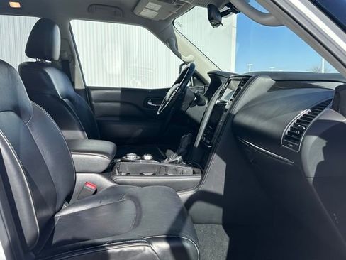 Used 2021 INFINITI QX80 Luxe image 24