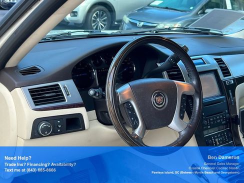 Used 2007 Cadillac Escalade AWD w/ Information Package image 7