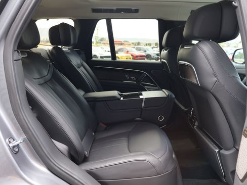 Used 2025 Land Rover Range Rover Autobiography AWD/4WD image 30
