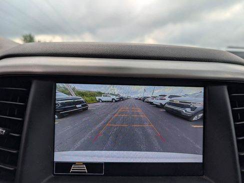 Used 2020 GMC Acadia SLT w/ Driver Alert Package II AWD/4WD image 15
