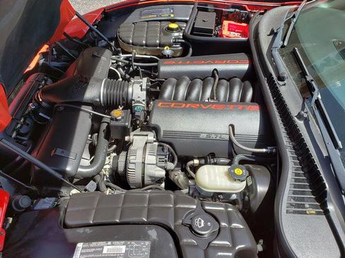 Used 2002 Chevrolet Corvette Convertible w/ Preferred Equipment Group2 RWD image 26