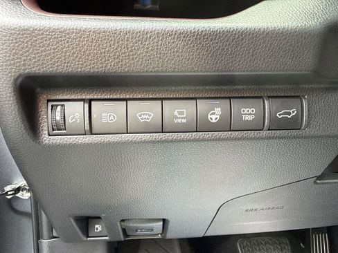 Used 2025 Toyota RAV4 Limited AWD/4WD image 13