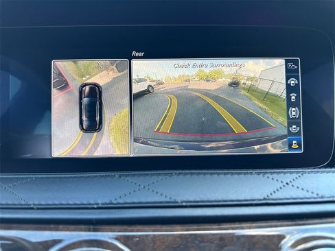 Used 2018 Mercedes-Benz S 560 4MATIC Sedan image 21