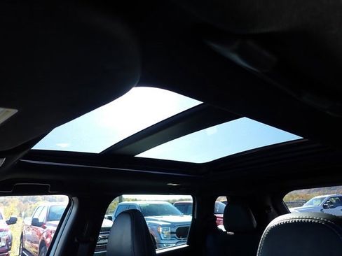 Used 2022 Mitsubishi Outlander SEL Black Edition image 24