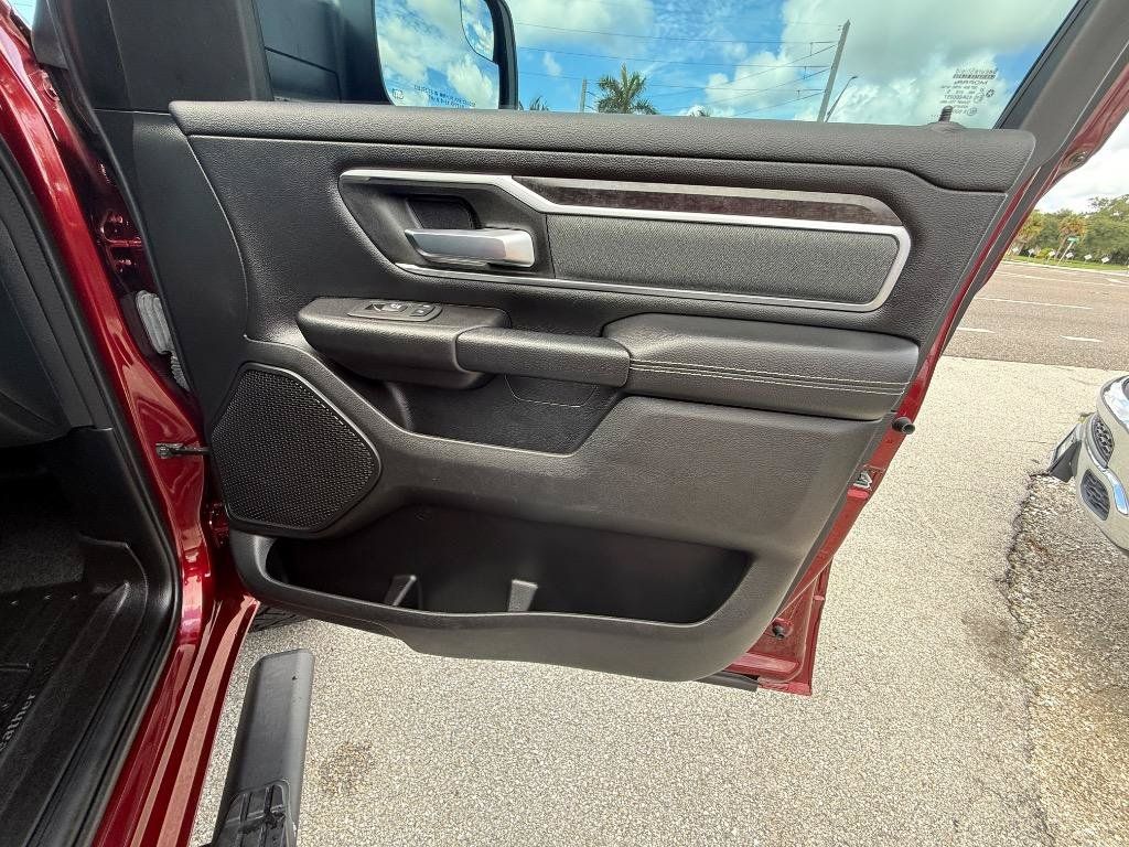 Used 2022 RAM 1500 Big Horn AWD/4WD image 18