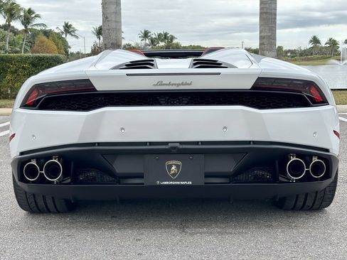 Used 2017 Lamborghini Huracan LP 610-4 image 9