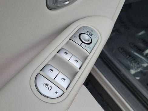 Used 2023 Hyundai Ioniq 5 SEL image 19