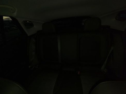 Used 2025 Chevrolet Trax LT image 23