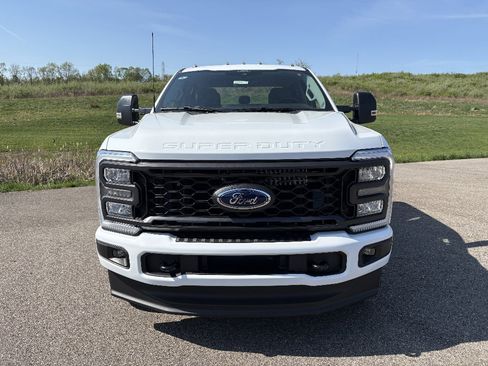 New 2026 Ford F250 XL image 8