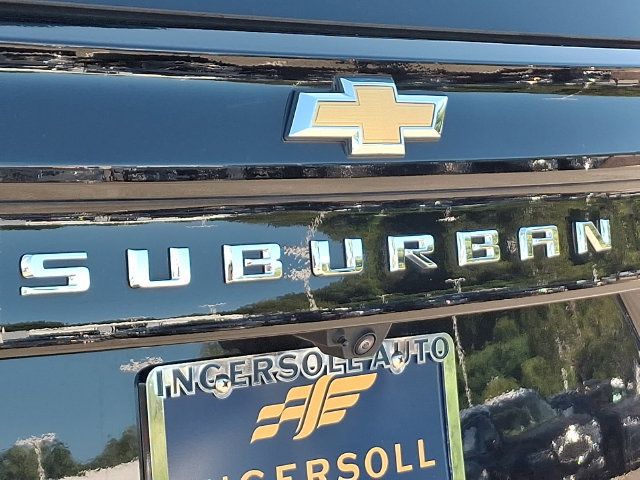Used 2025 Chevrolet Suburban LT w/ Comfort Package AWD/4WD image 33