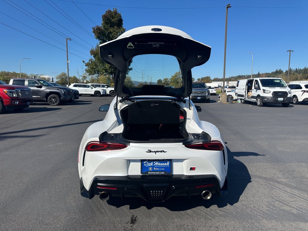 Used 2020 Toyota Supra Launch Edition w/ Driver Assist Package RWD image 11