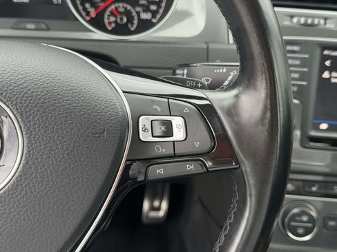 Used 2017 Volkswagen Golf Alltrack SEL image 26