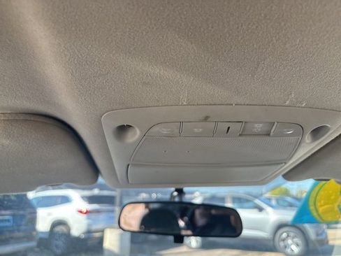 Used 2019 Nissan Sentra S image 14