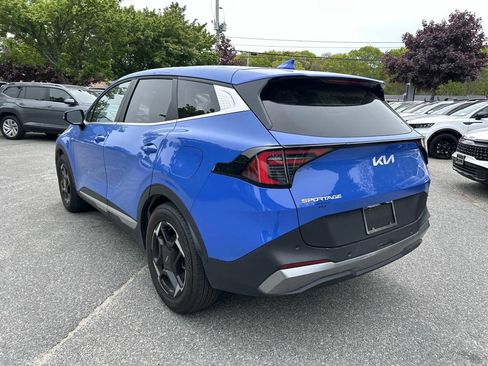 Certified 2026 Kia Sportage EX FWD image 5