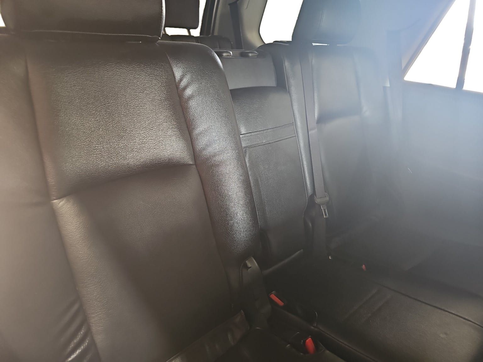 Used 2016 Toyota 4Runner SR5 AWD/4WD image 18