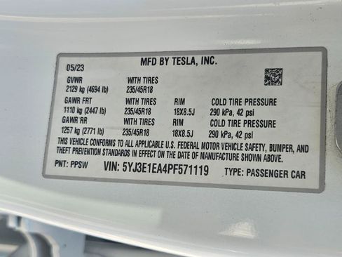 Used 2023 Tesla Model 3 Standard Range RWD image 27