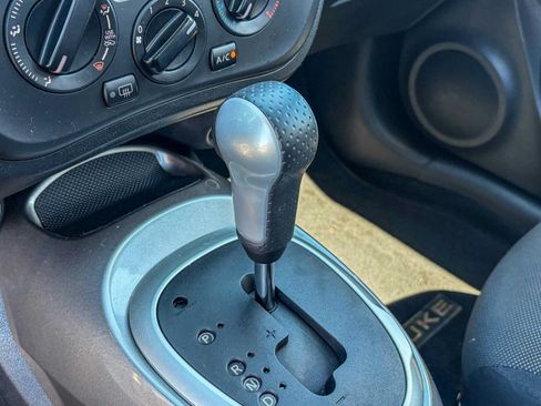 Used 2013 Nissan Juke S FWD image 18