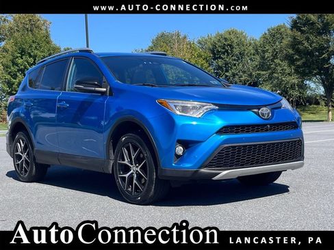 Used 2016 Toyota RAV4 SE AWD/4WD image 1