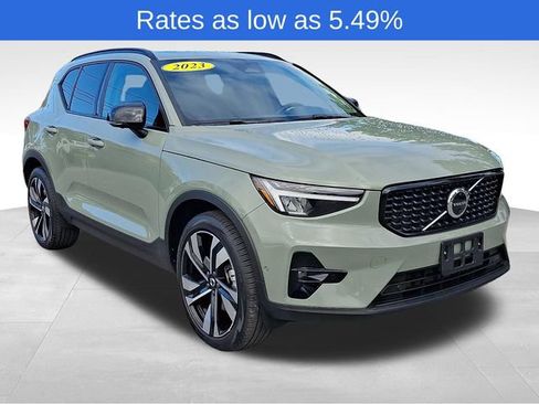 Certified 2023 Volvo XC40 B5 Plus w/ Protection Package Premier AWD/4WD image 1