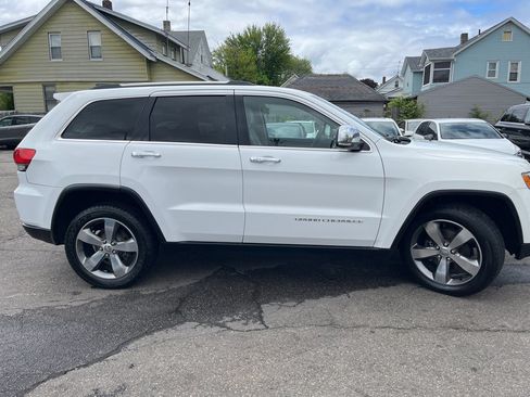 Used 2015 Jeep Grand Cherokee Limited AWD/4WD image 4