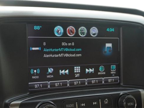 Used 2018 Chevrolet Silverado 1500 LT w/ Texas Edition image 21