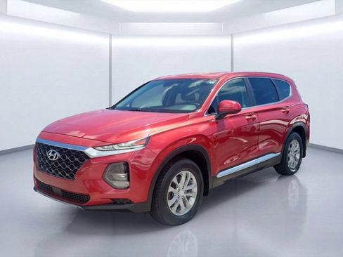 Used 2020 Hyundai Santa Fe SE FWD image 2