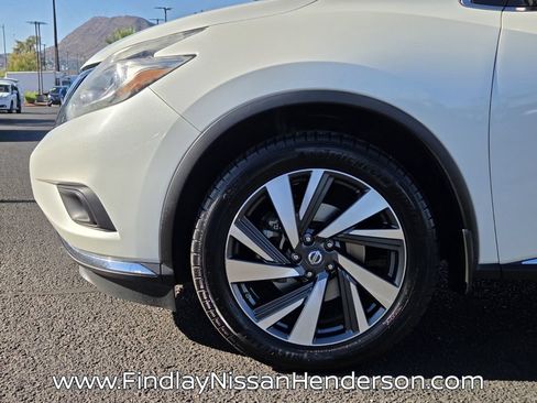 Used 2017 Nissan Murano Platinum w/ Platinum Technology Package FWD image 9