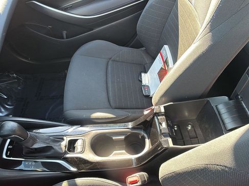 Used 2020 Toyota Corolla SE w/ SE Premium Package image 36