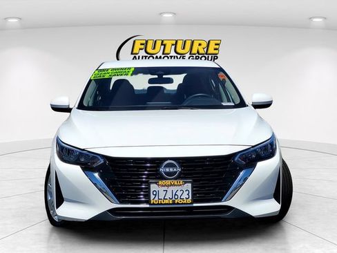 Used 2024 Nissan Sentra S FWD image 2