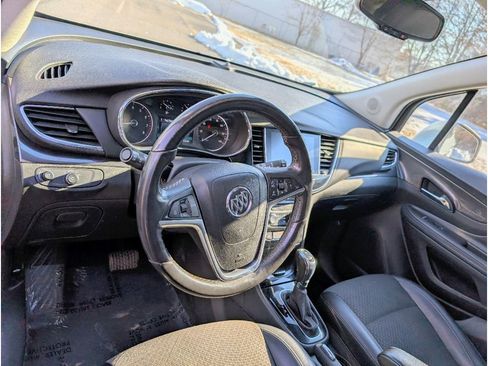 Used 2018 Buick Encore Preferred FWD image 17