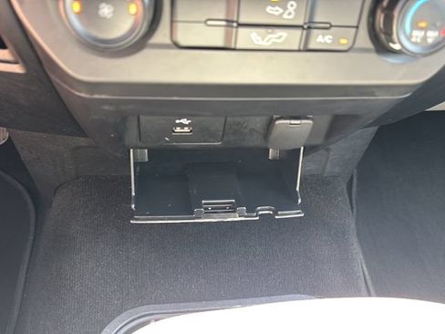Used 2018 Ford F150 XL w/ Equipment Group 101A Mid RWD image 21