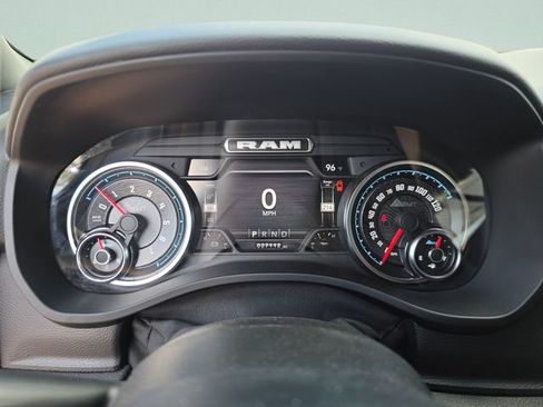 Used 2022 RAM 1500 Big Horn AWD/4WD image 43