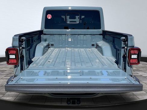 New 2026 Jeep Gladiator Mojave image 25