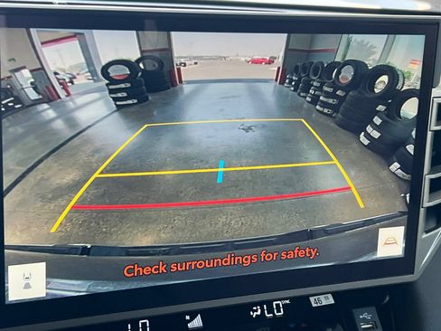 New 2026 Toyota Tundra Limited AWD/4WD image 15