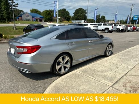 Used 2018 Honda Accord Touring image 21