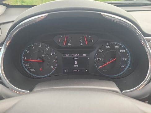 Used 2017 Chevrolet Malibu LT FWD image 26