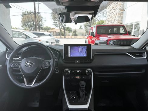 Used 2024 Toyota RAV4 XLE w/ Convenience Package AWD/4WD image 26