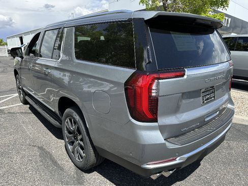 New 2026 GMC Yukon XL Denali AWD/4WD image 4