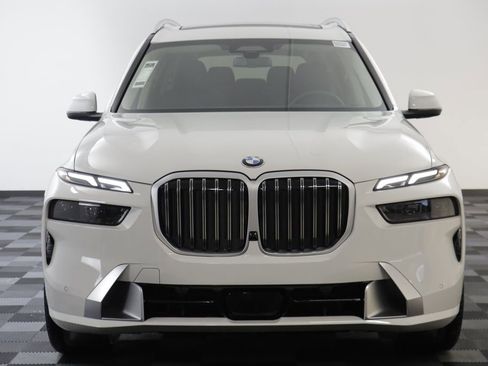 New 2026 BMW X7 xDrive40i AWD/4WD image 24