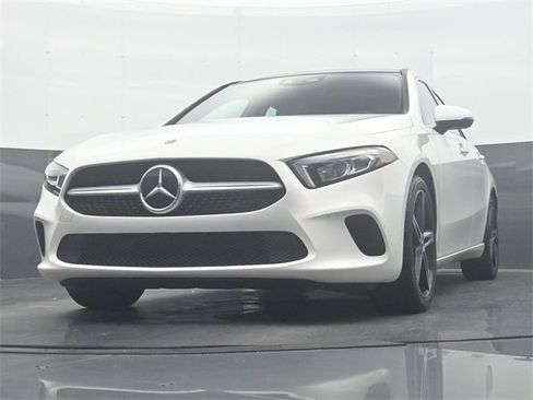 Used 2021 Mercedes-Benz A 220 A 220 image 29