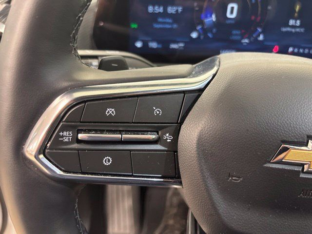 Used 2026 Chevrolet Equinox LT AWD/4WD image 26