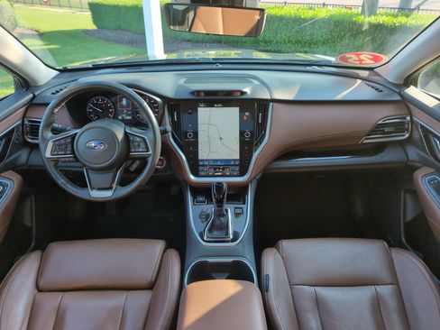 Used 2025 Subaru Outback Touring XT AWD/4WD image 29