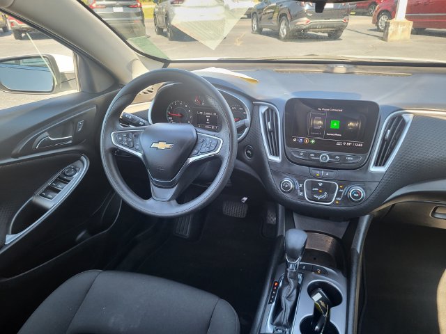 Used 2024 Chevrolet Malibu LS w/ Driver Confidence Package FWD image 14